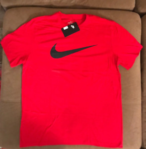 NWT NIKE Men's  Just Do It Athletic T-Shirt RED with Black Logo Size  Large