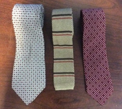 Итальянские и французские галстуки красный серый золотой 3 галстуки RecyclesClothes.com - Изображение 1 из 4