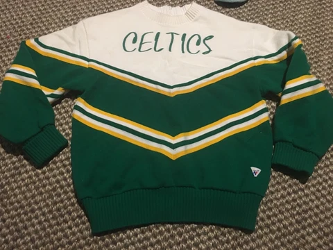 Vintage NBA Boston Celtics Varsity  LTD. Knit Sweater large Cover