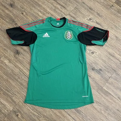 Camiseta Adidas México Selección Nacional de Fútbol Formación Jugador Edición 2010 Hombre Mediana Foto 1 de 4