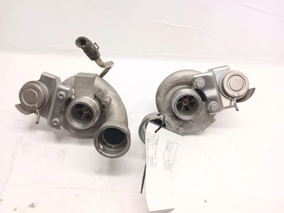 Пара комплектов турбонагнетателей для левого и правого Porsche Panamera 4,8 л 10–16 годов выпуска - Изображение 1 из 4
