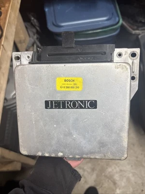 1984 1985 BMW E30 Jetronic 318I M10 Engine Computer Control ECM ECU 0280000310 - Image 1 of 4