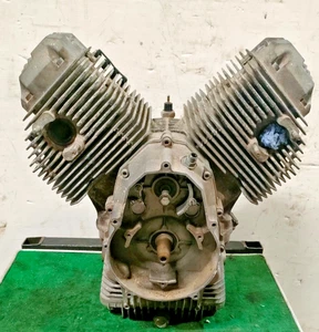BLOCCO MOTORE ( LEGGERE DESCRIZIONE )-MOTO GUZZI V35 C ANNO 1983 AL 1988 - Imagen 1 de 7