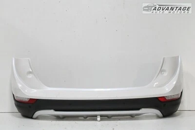 Cubierta de parachoques trasero Lincoln MKC 2016-2019 con sensores de asistencia de estacionamiento y arnés OEM Foto 1 de 4