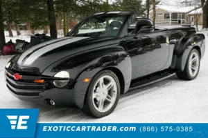 2004 Chevrolet SSR LS - Picture 1 of 12