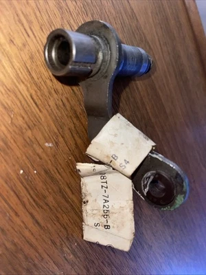 NOS Ford Truck C6 Shift Lever Arm Automatic Auto Trans D8TZ / F150 Bronco 4X4 - Image 1 of 4