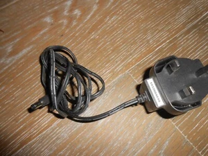 5V 2.5A power supply wall plug adaptor 5.5x2.1 mm barrel jack connector - Picture 1 of 1