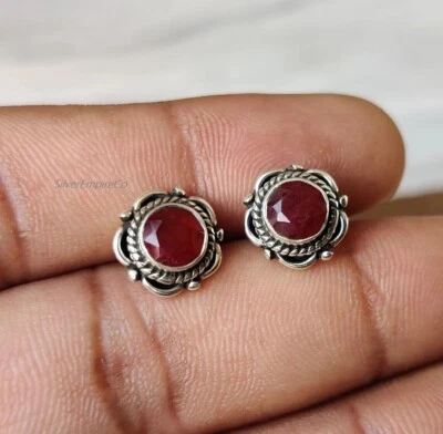Natürliche Rubin Edelstein Massiv 925 Sterlingsilber Handgefertigt Ohrstecker - Bild 1 von 4