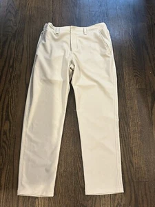 Boys Under Armour Golf Pants size youth XL YXL khaki uniform - Picture 1 of 2