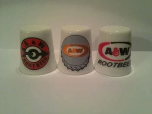 Up4Bid 3er Set A&W Rootbeer Sammlerstück Porzellan Fingerhüte - Bild 1 von 1