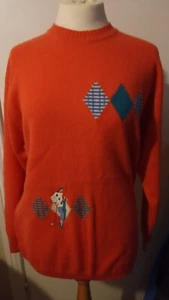 VINTAGE PRINGLE LAMBSWOOL CREW NECK SWEATER - CAMELIA - 42 INCH - Picture 1 of 5