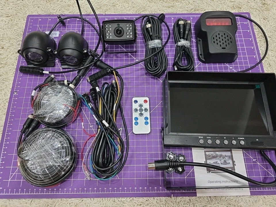 4CH 9" IPS DVR Monitor System HD 1080P RV Truck Rear View Backup Camera Kit - Image 1 of 4