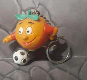 ET2/ FOOTBALL / VINTAGE /Porte-Clés Naranjito Espagne 82 - Imagen 1 de 1