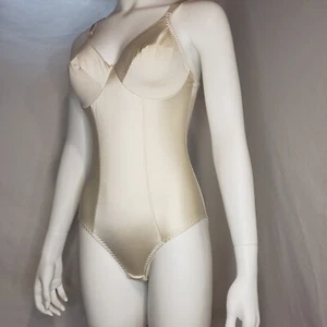 Victoria's Secret 36C Satin Body Teddy weiß Vintage - Bild 1 von 5