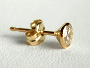 750 ECHT GOLD *** Gold Zirkonia Herren Single- Ohrstecker Ohrring 4,5 mm - Picture 1 of 4