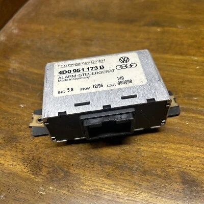 1995 - 2000 Audi A4 A6 módulo de controle de alarme de bloqueio antirroubo 4D0 951 173 B fabricante de equipamento original - Imagem 1 de 2
