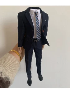 Juego de trajes a escala 1/6 POPTOYS para figura corporal estrecha masculina de 12 - Imagen 1 de 2