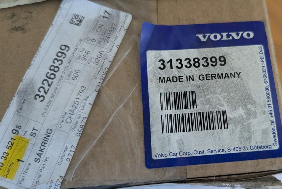 Новый оригинальный производитель подлинный водяной насос Volvo 31338399 (X1DW8) - Изображение 1 из 1
