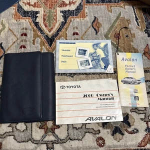 2000 Toyota Avalon Owners Manual OEM Free Shipping - Picture 1 of 4