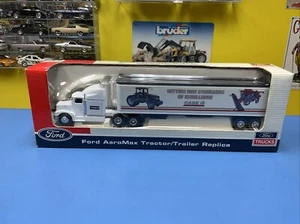 Spec-Cast Liberty Ford AeroMax Case IH Tractor Trailer - Picture 1 of 7