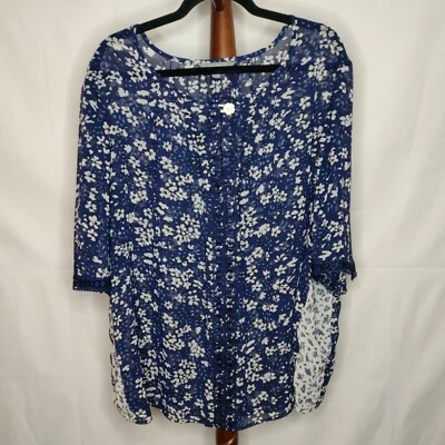 Daisy Fuentes Mujer 3X Blusa Transparente Azul Blanco Estampado Cuello Redondo Manga Corta Foto 1 de 4