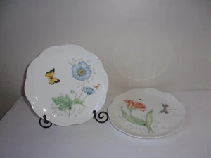 2 Lenox Butterfly Meadow "Dragonfly"  &  "Monarch"   9"   Plates - Picture 1 of 6