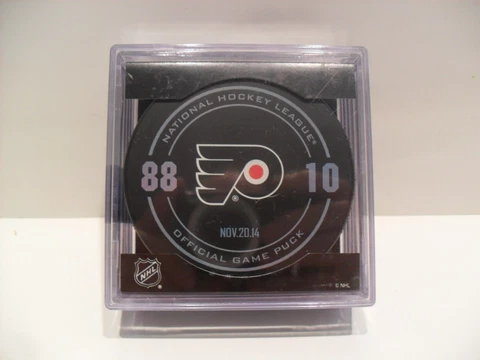 Eric Lindros John LeClair Philadelphia Flyers HOF Induction Game Puck 11/20/14 Cover