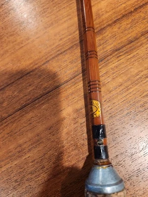 Vara de bambu Thomas Chubb bom estado original. Duas pontas de 9 pés. - Imagem 1 de 4