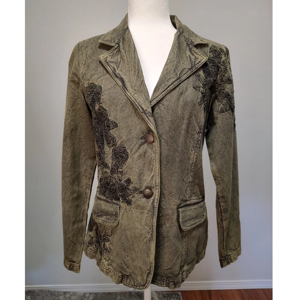 Chaqueta de mezclilla Coldwater Creek verde oliva bordada con dos botones talla 10 bolsillos Foto 1 de 4