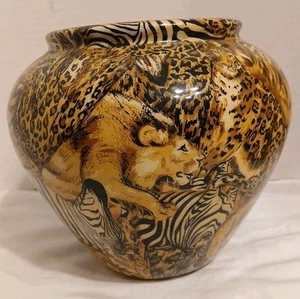 African Safari Animals ~Patchwork Print ~Vase~ Zebra Giraffe Lion~ "LaVie" - Picture 1 of 8