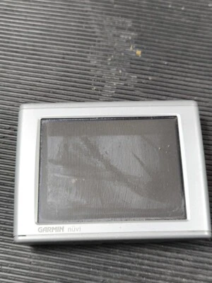 Garmin Nüvi 370 GPS - Usato, Graffi, Nessun Accessorio - Immagine 1 di 4