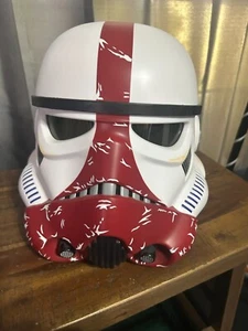 Star Wars - The Black Series Incinerator Stormtrooper Helmet - Voice Effect - Picture 1 of 7