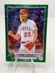 2022 Topps Update  Archie Bradley #US98 Green Foil /499 Los Angeles Angels