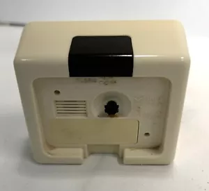 Spartus Quartz Travel Alarm Clock Beige Vintage Plastic Battery Power MCM - Picture 1 of 3