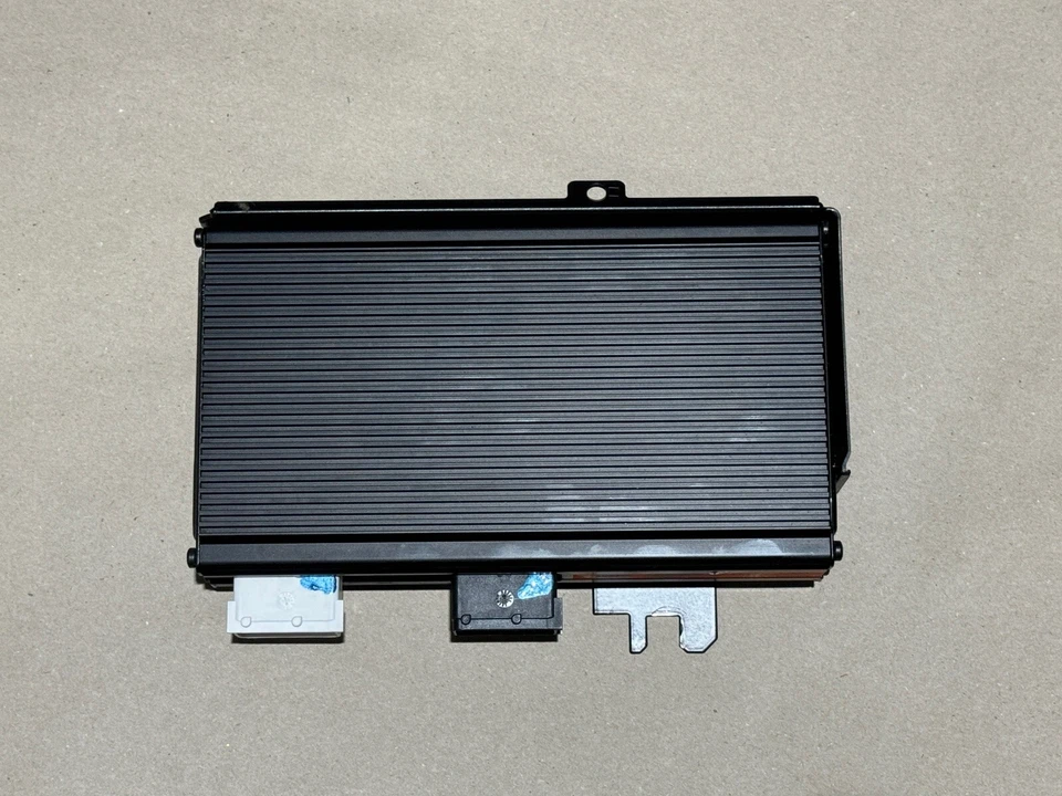 Peugeot 407 2.0 Verstärker Steuergerät Endstufe JBL Sound 9646959180 Original - Bild 1 von 2