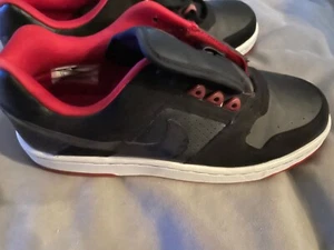 Nike Delta Force Low Jugend Jungen Schuhe Größe Nike, Delta Force, Schuhe, Größe 7y - Bild 1 von 5