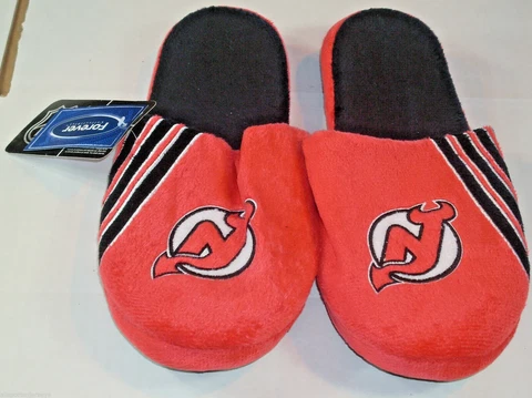 NHL New Jersey Devils Stripe Logo Dot Sole Slippers Size XL by FOCO Cover