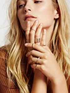Free People Riri Mega Ring Set Neu mit Etikett 38 $ - Bild 1 von 7