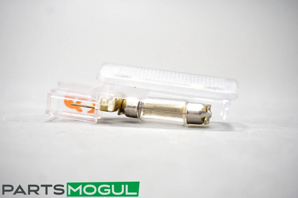 06-11 Lámpara de cortesía puerta trasera derecha mercedes-benz ml350 1648200321 Foto 1 de 4