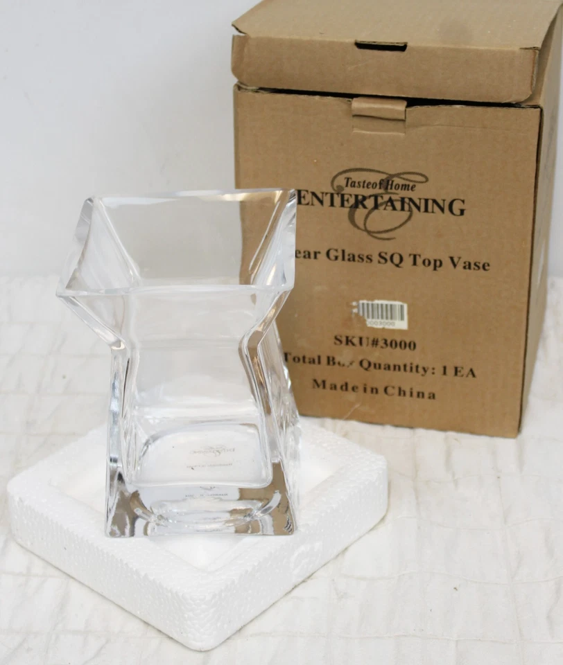 NEW SLAH Southern Living Clear Glass Square Top Vase #3000 Fluted - Image 1 of 4