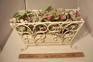 Dining Table Metal Centerpiece Decoration Spring Ivy Grapes etc - Picture 1 of 9