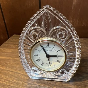 Orologio al quarzo cristallino - Foto 1 di 10