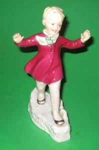 Vintage Royal Worcester Figure January 3452 Doughty Month of Year (Open Base) - Picture 1 of 5