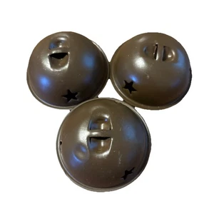 Menge 3 Vintage 2 1/2" Metall Schlitten Jingle Bell Kugeln Rustikal Dekor Handwerk - Bild 1 von 8