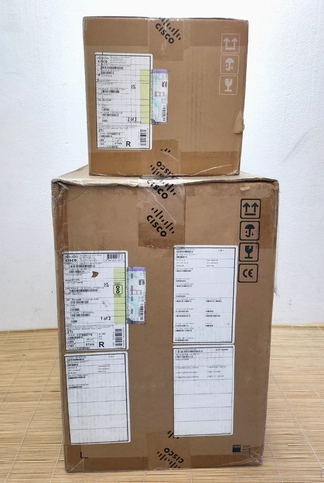 Neu Cisco CS-KITPRO-PTZ4K-K9 Room Kit Pro with PTZ 4K Dual Camera Kit New Sealed - Bild 1 von 1