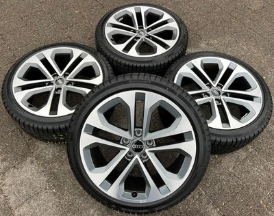 4 GENUINE 18" ALLOY WINTER WHEELS AUDI A3 8Y 8Y0601025GE 225/40R18 92V FREEHUB - Image 1 of 4