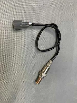 Sensor de oxígeno original 89467-0E250 para Lexus RX350 RX450h Highlander 2016-2017 Foto 1 de 4