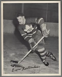 1945-54 Quaker Oats Toronto Maple Leafs Eric Nesterenko #42 Hogar/Acción 8" x 10" - Imagen 1 de 2