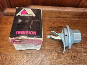 NOS Ampco Vacuum Chamber C-885 Dodge Plymouth 6cyl. 1960-1961 - Bild 1 von 6