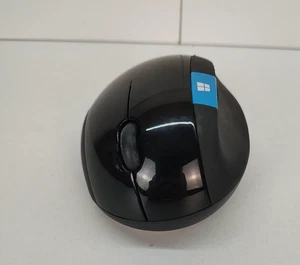 Microsoft Sculpt Ergonomic Mouse Wireless USB Receiver Windows Button Computer P - Picture 1 of 6